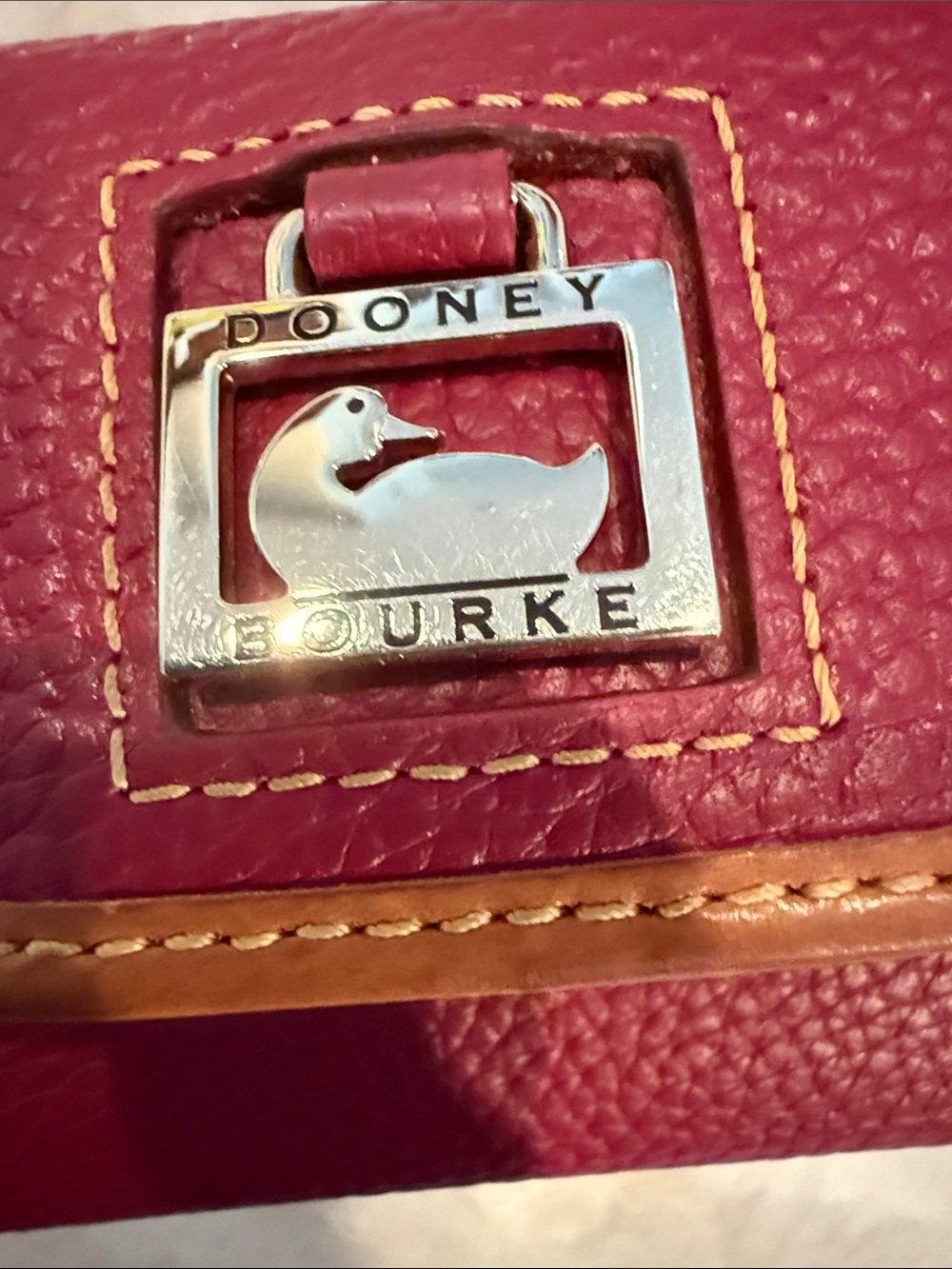 Dooney & Bourke Pebble Grain Leather Wallet Tan Trim H 4" x D .75" x L 7" EUC - Picture 11 of 11